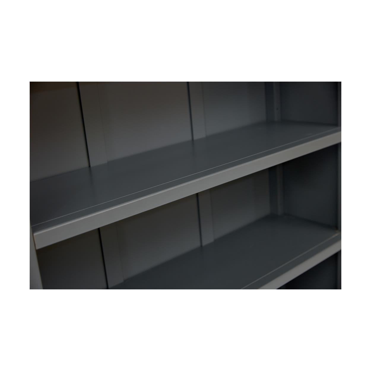 Ready-to-assemble bookcase