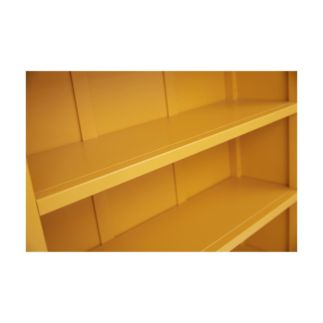 Ready-to-assemble bookcase
