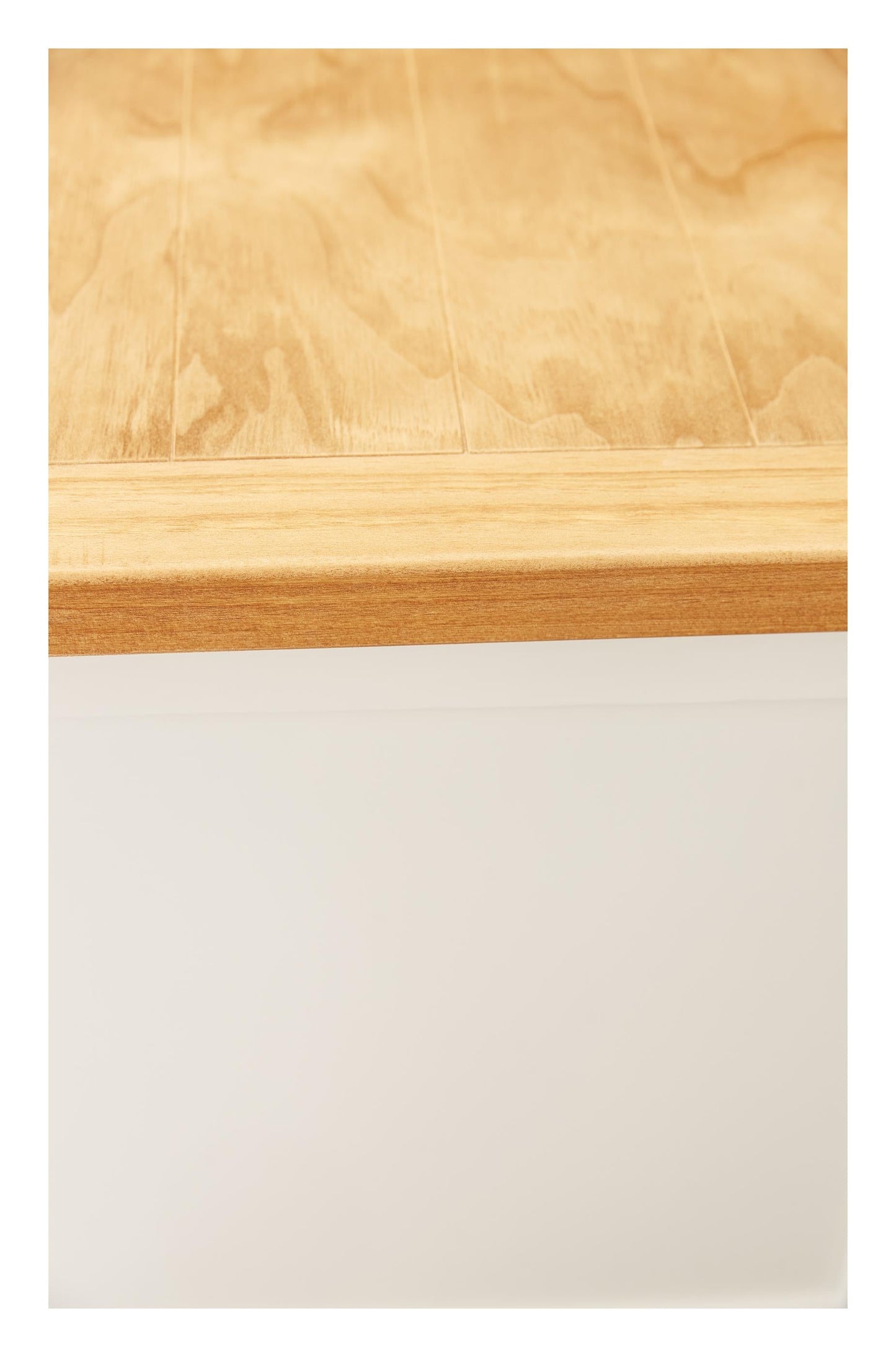 Ready-to-assemble bookcase