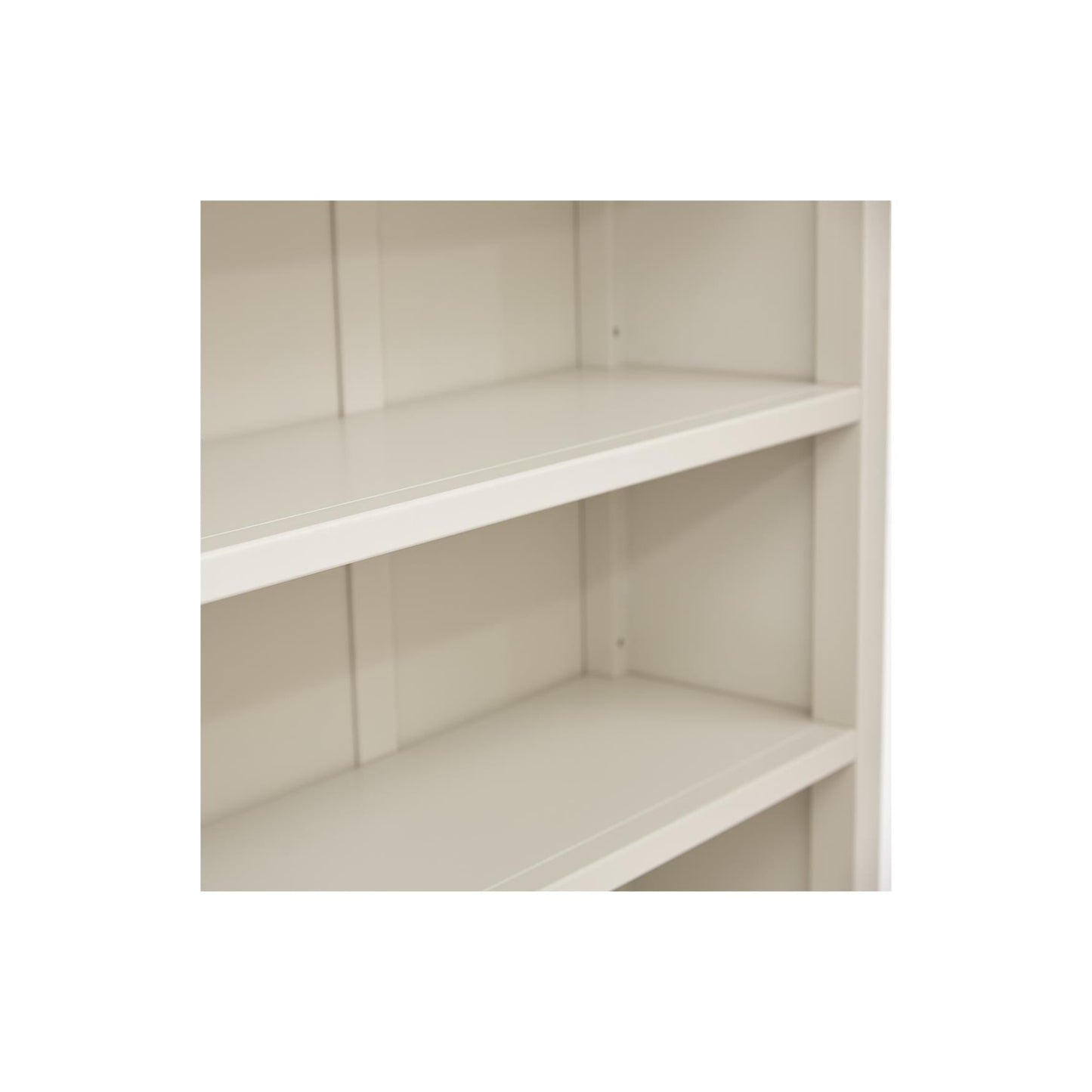 Ready-to-assemble bookcase