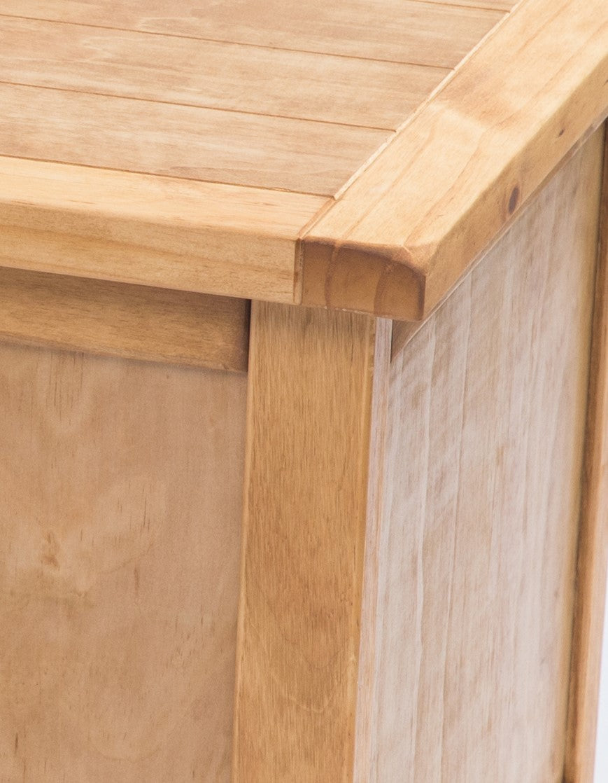 Ready-to-assemble storage bench