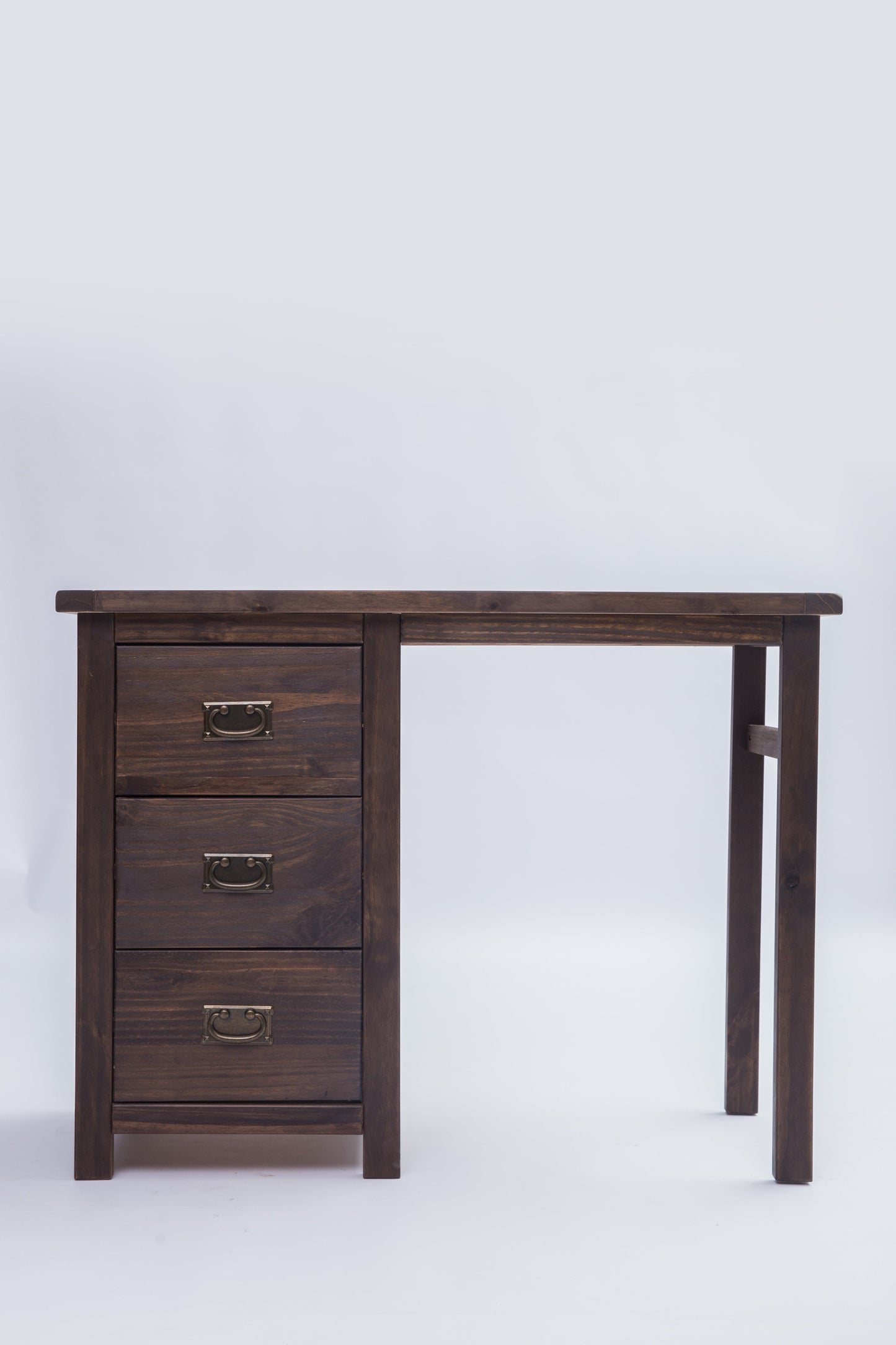 Ready-to-assemble solid wood desk