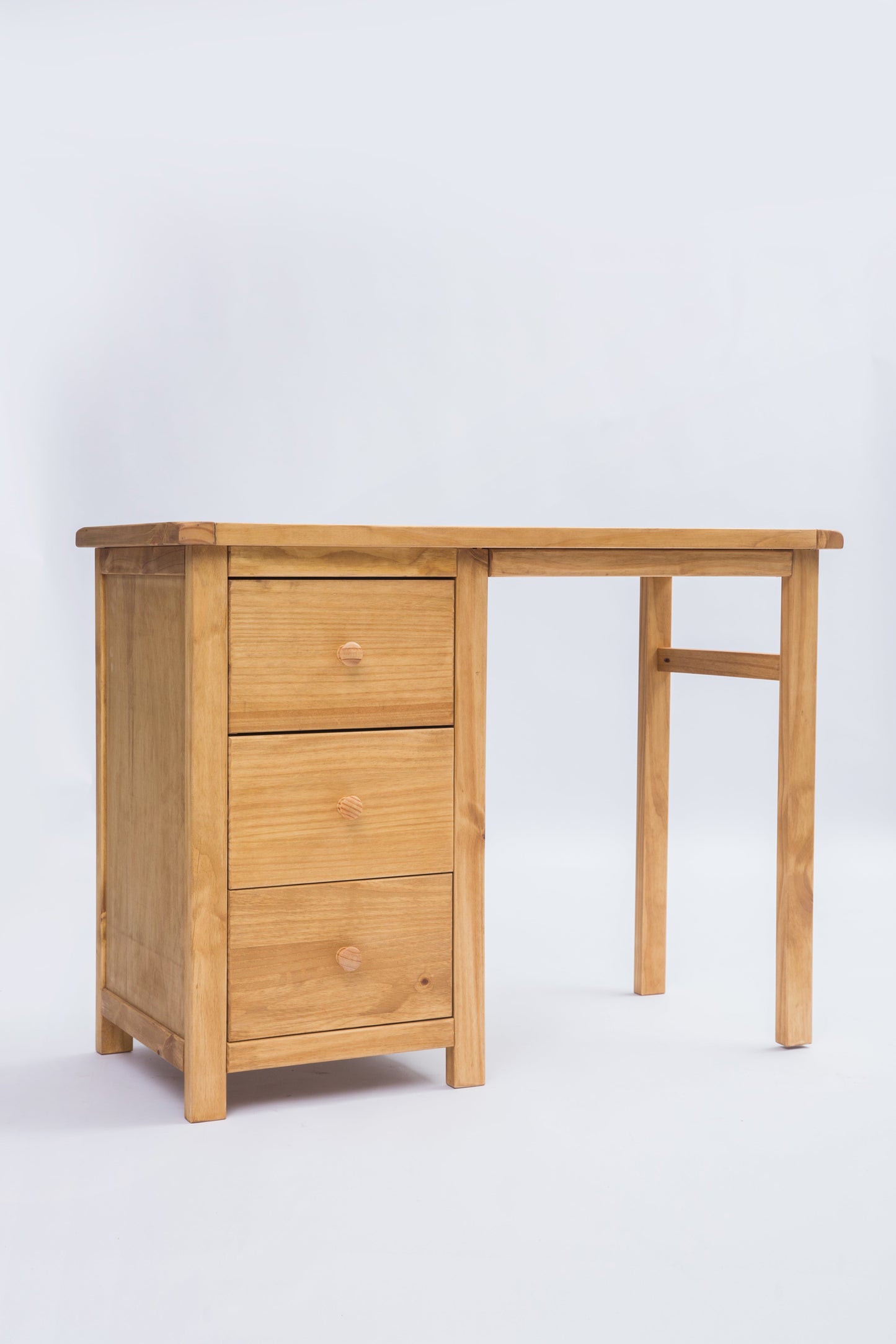 Ready-to-assemble solid wood desk