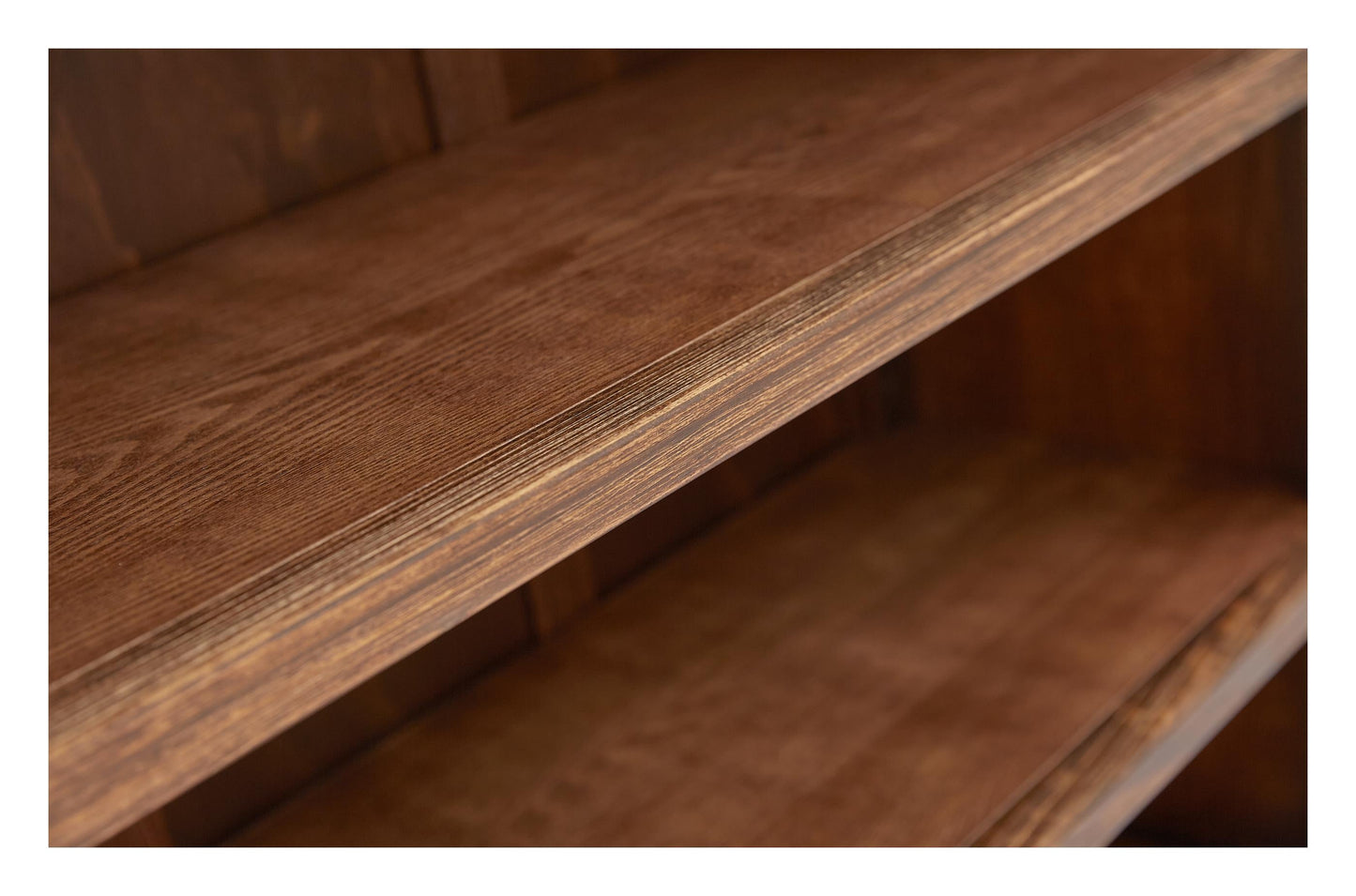 Ready-to-assemble bookcase
