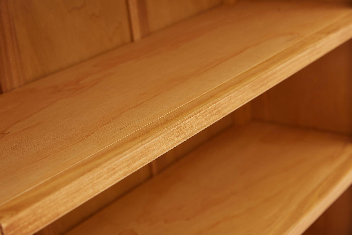 Ready-to-assemble bookcase