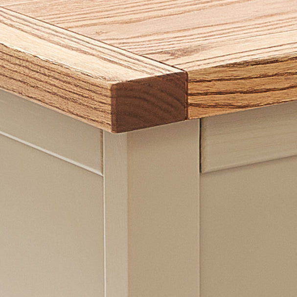Ready-to-assemble storage bench