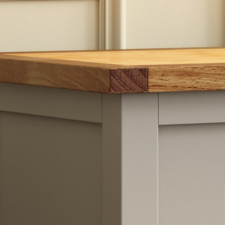 Ready-to-assemble storage bench